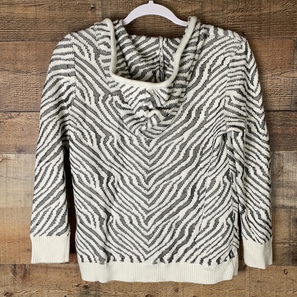 Splendid zebra print full zip hoodie sweater jacket Size Small - Picture 6 of 10
